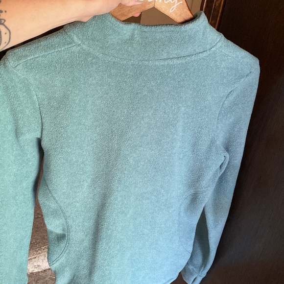 Eddie Bauer Fleece Pullover - Picture 5 of 5